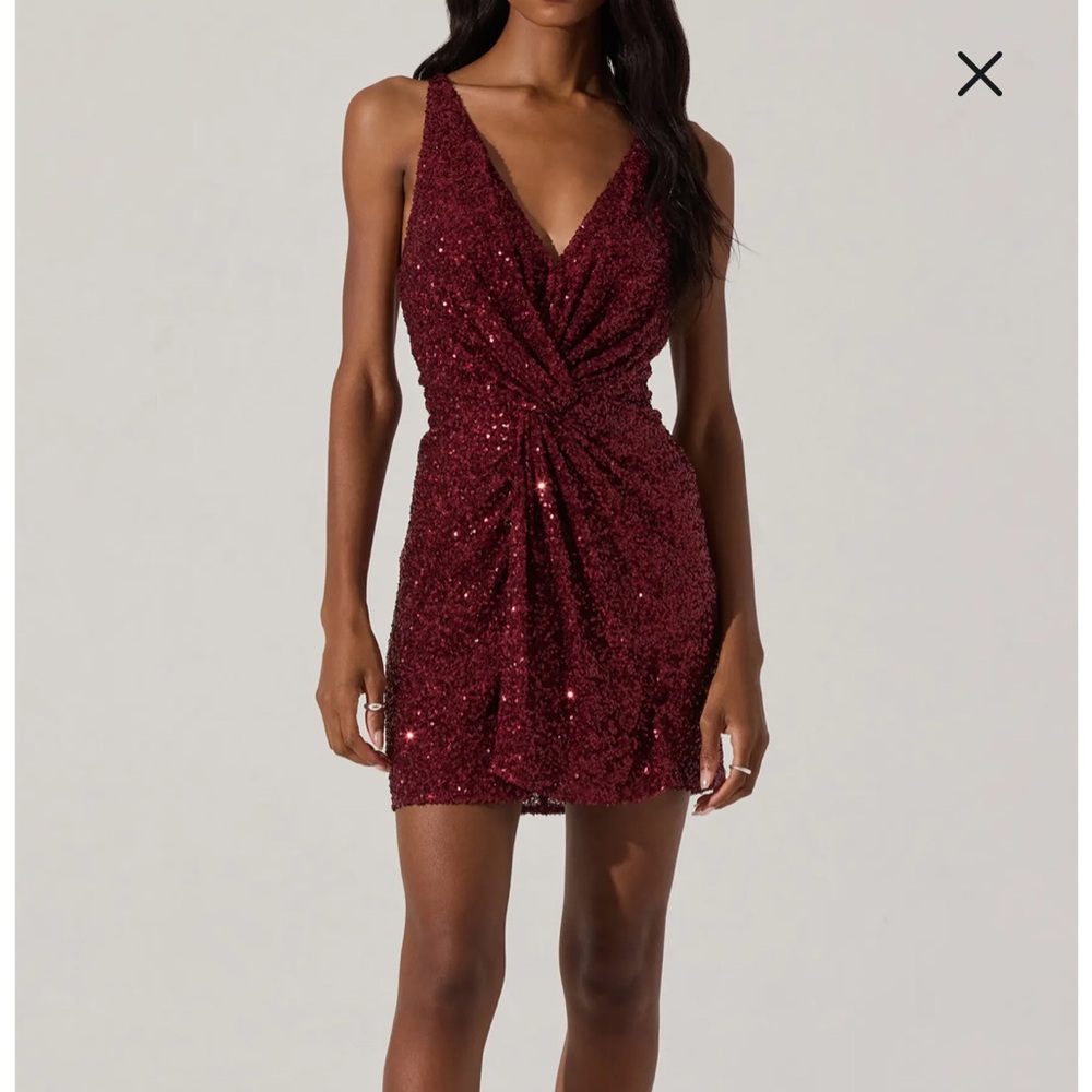 Sequin Twist Front Minidress Size Medium Astr The… - image 1